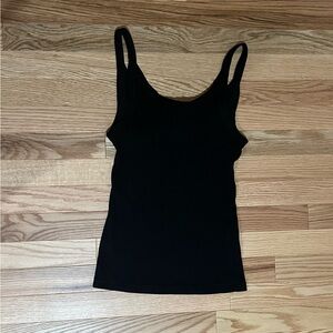 Black H&M ribbed tank top